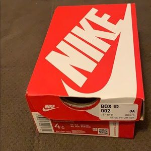 Toddler Nike sandals size 4c